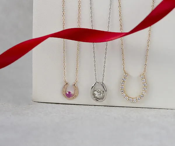 人気の馬蹄ネックレスおすすめ5選-top