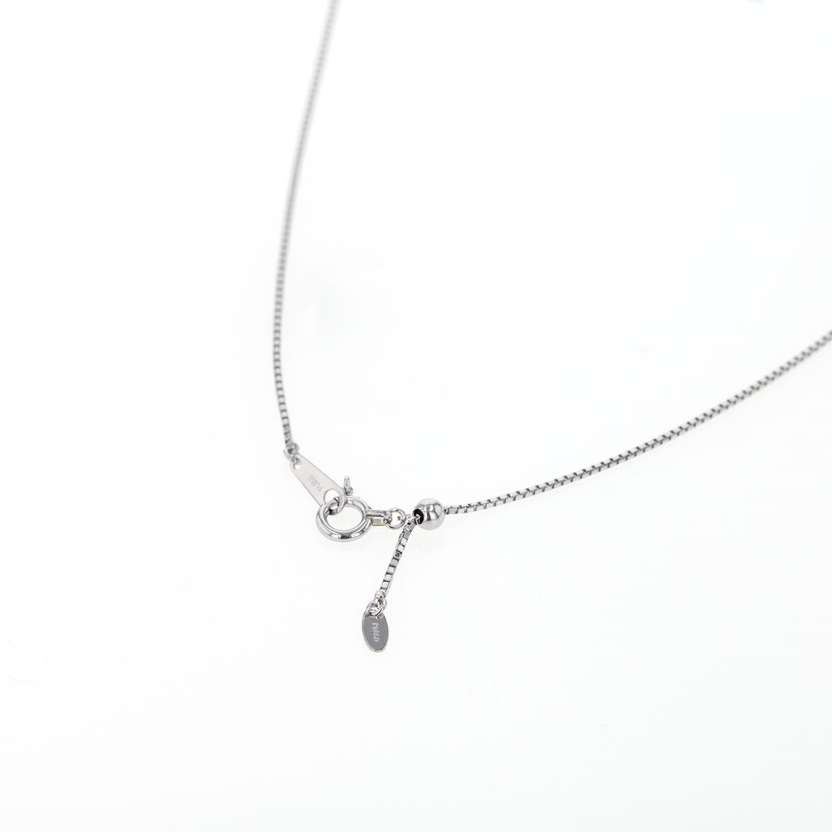 プラチナベネチアンチェーンネックレス