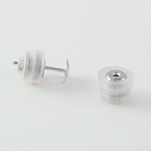 落ちないピアスキャッチ ピアス