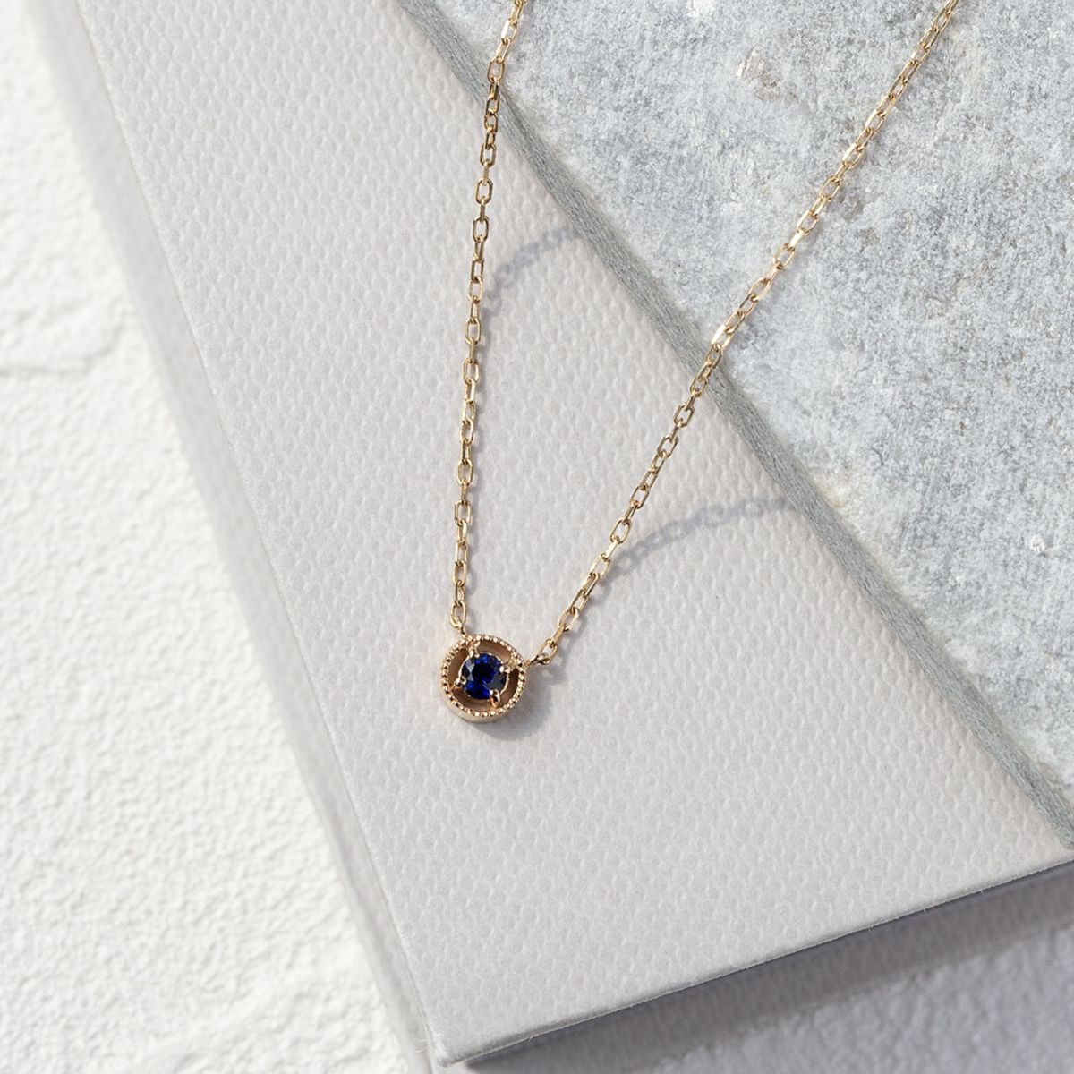 K10 YG サファイア ネックレス