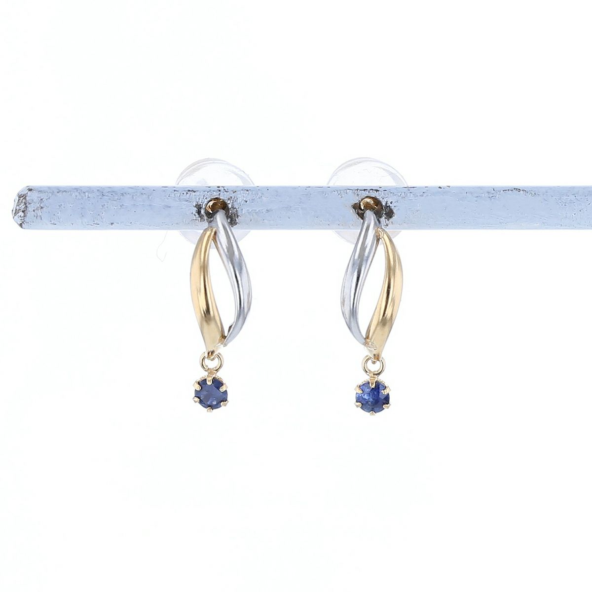 プラチナ K10 YG サファイア ピアス PT900 イエローゴールド 9月誕生石 誕生日プレゼント レディース 妻 彼女 揺れる