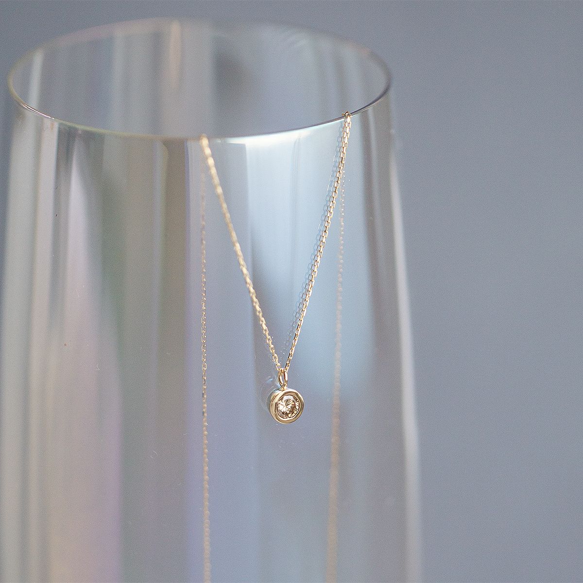 K10 YG ダイヤモンド ネックレス イエローゴールド 一粒 ダイヤ 10金 10K フクリン留め 誕生日 ギフト レディース 20代 30代 40代 彼女 女性 妻