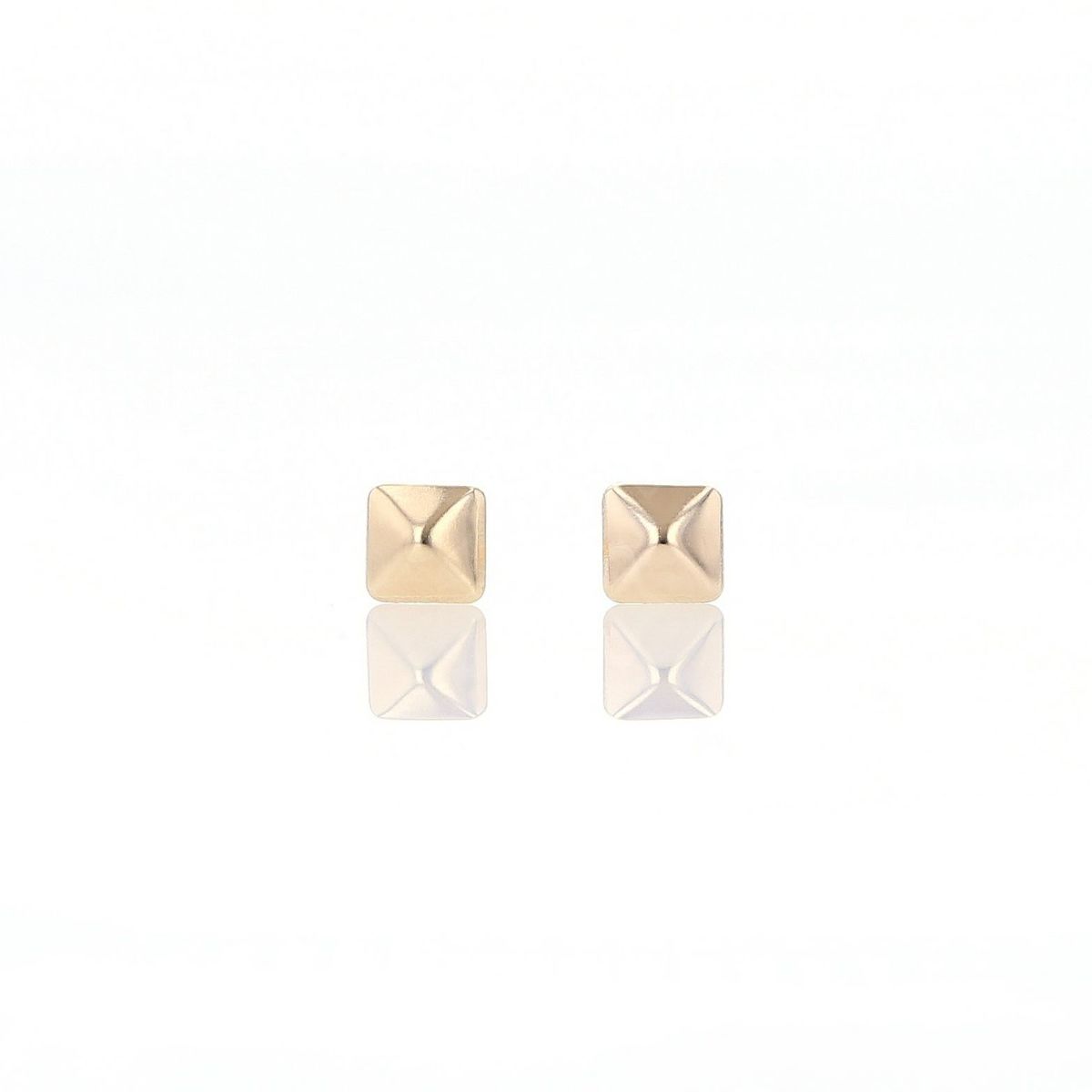 K10 YG ピアス スタッズ イエローゴールド スタッドピアス かわいい ギフト 誕生日プレゼント 誕生日 20代 30代 40代 妻 彼女