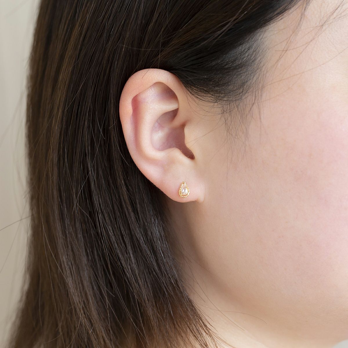 K18 YG モルガナイト ピアス ペアシェイプ レディース シンプル 18金 イエローゴールド おしゃれ 20代 30代 40代 かわいい 誕生日プレゼント 4月誕生石 記念日 天然石