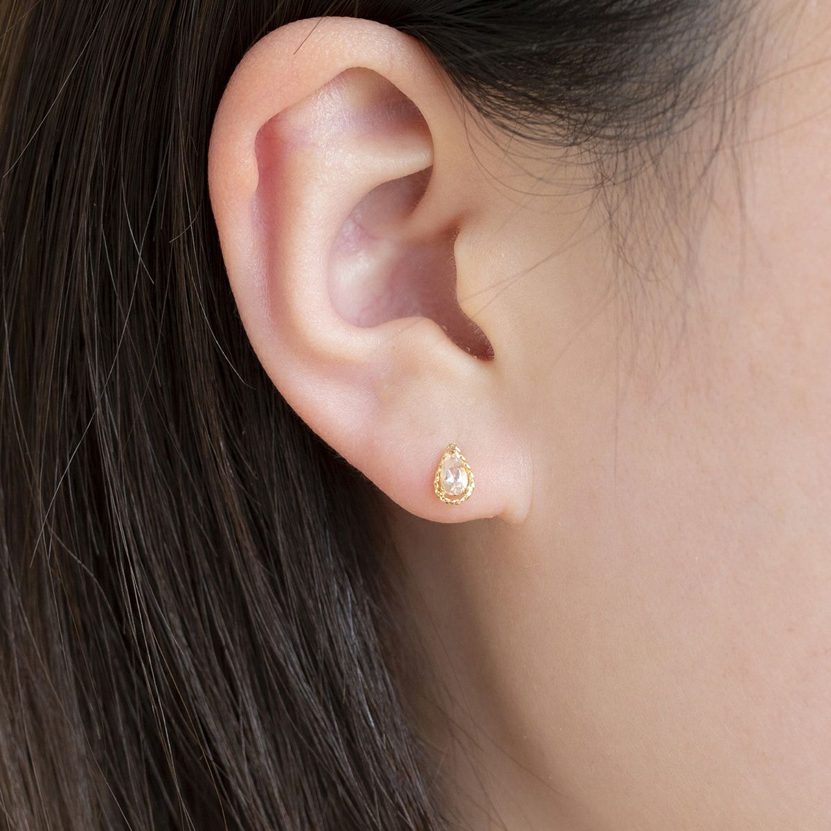 K18 YG モルガナイト ピアス ペアシェイプ レディース シンプル 18金 イエローゴールド おしゃれ 20代 30代 40代 かわいい 誕生日プレゼント 4月誕生石 記念日 天然石