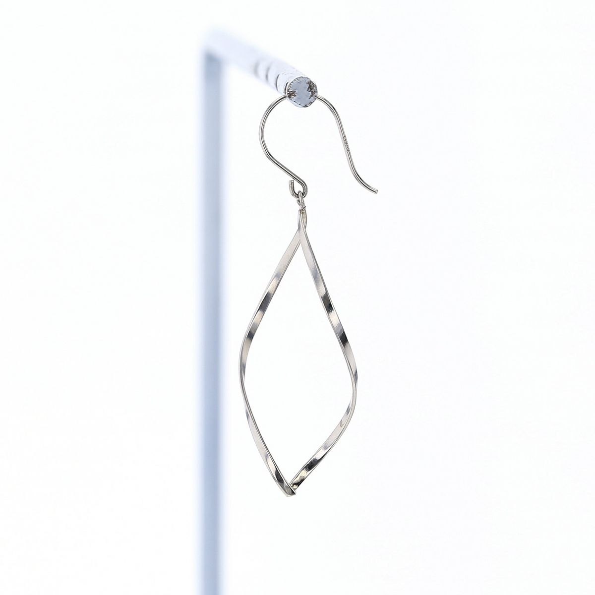 プラチナ フック ピアス 地金 PT PT900 30代 40代 誕生日プレゼント レディース 女性 彼女 妻 シンプル ギフト