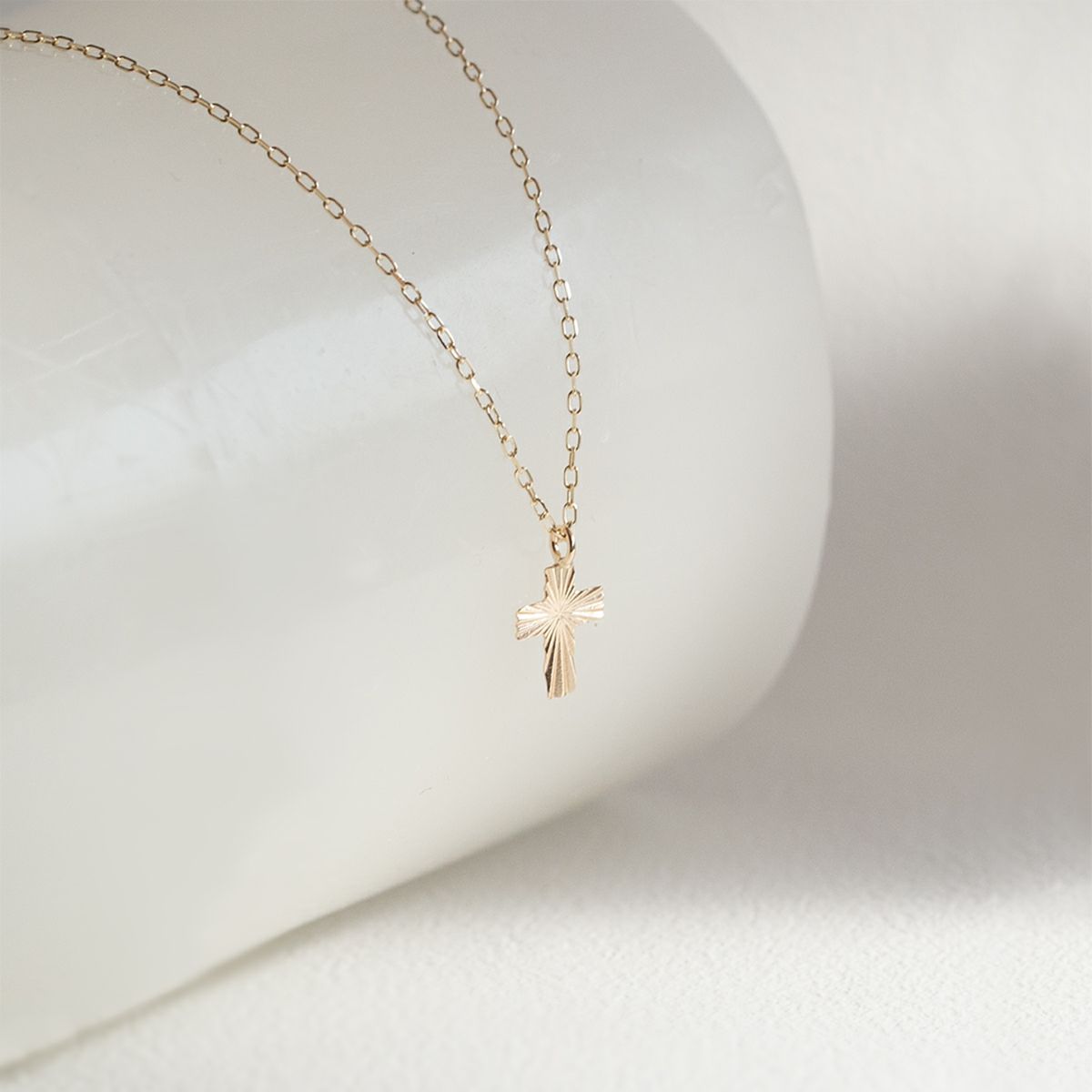 K10 YG クロス ネックレス