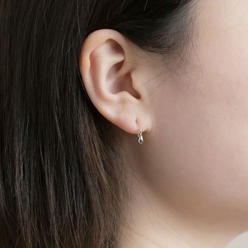 プラチナ フックピアス 地金 しずく 雫 フック PT PT900 30代 40代 誕生日プレゼント レディース 女性 彼女 妻 シンプル ギフト