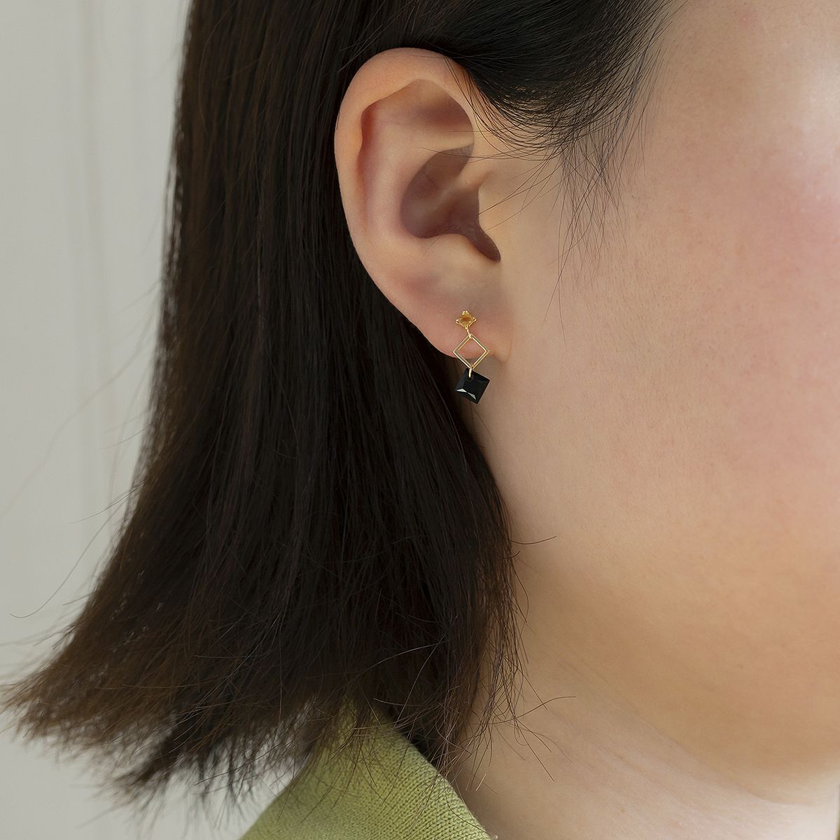 K10 YG オニキス シトリン ピアス イエローゴールド レディース 揺れる 10K 10金 妻 彼女 誕生日プレゼント ギフト