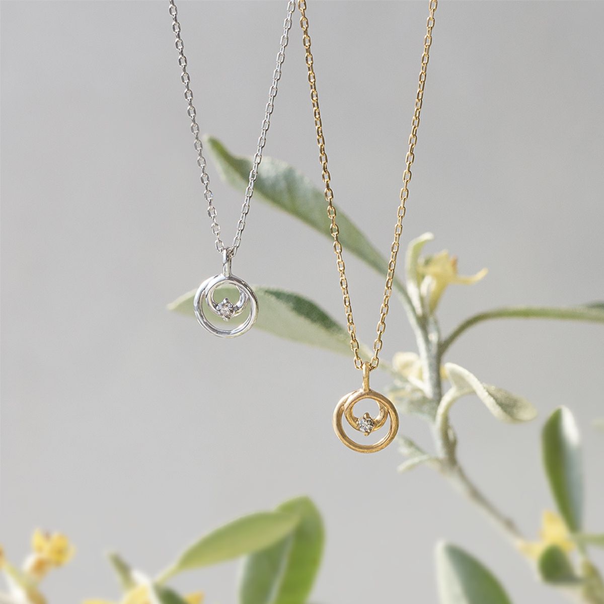 K10 YG/WG ダイヤモンド ネックレス 一粒 一粒ダイヤモンド イエローゴールド ホワイトゴールド ギフト レディース 女性 彼女 20代 30代 40代 誕生日 記念日