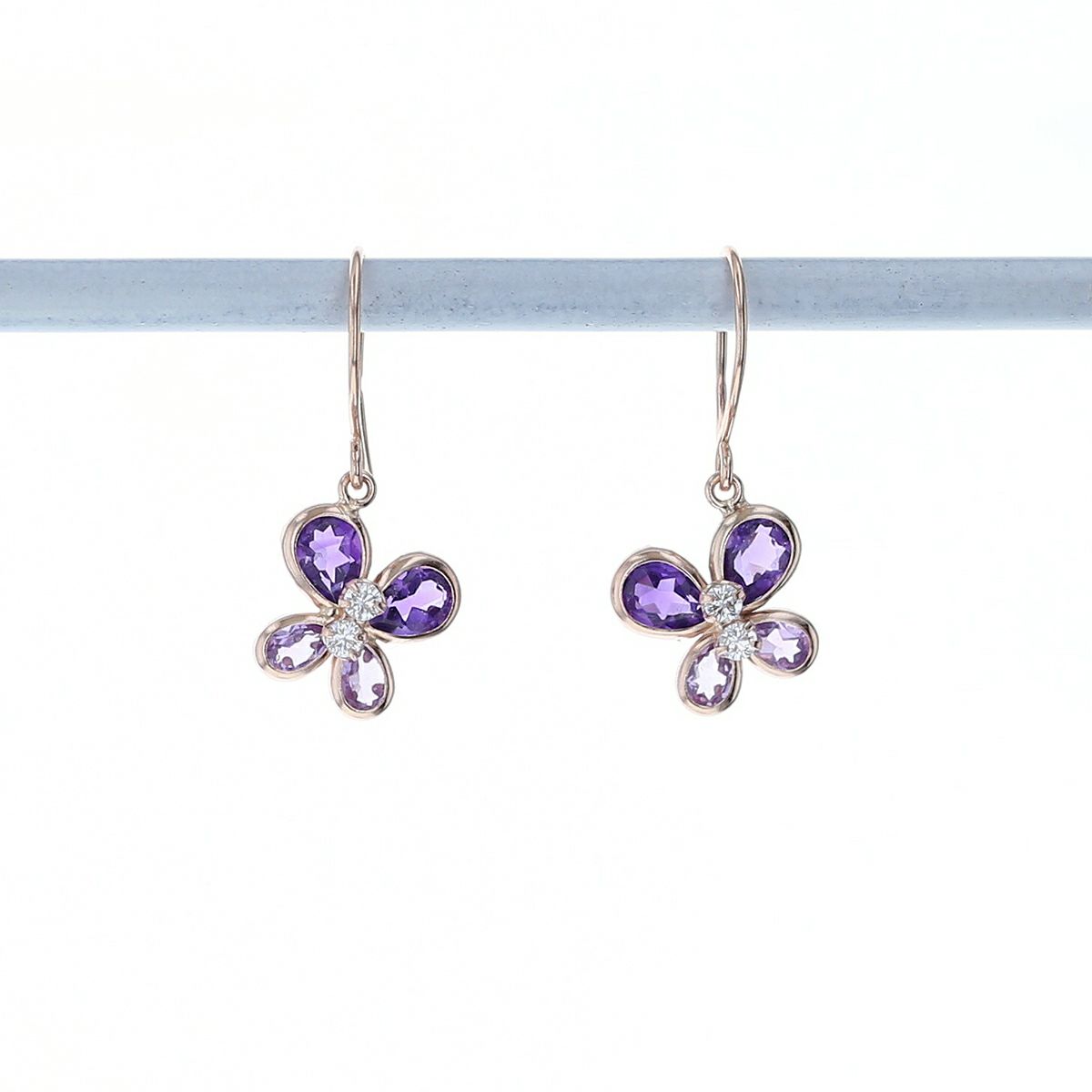 K10 PG アメジスト 蝶々 ピアス ライトアメジスト キュービックジルコニア 蝶 ピンクゴールド 蝶 かわいい レディース 彼女 妻 20代 30代 40代 誕生日 誕生日プレゼント ギフト