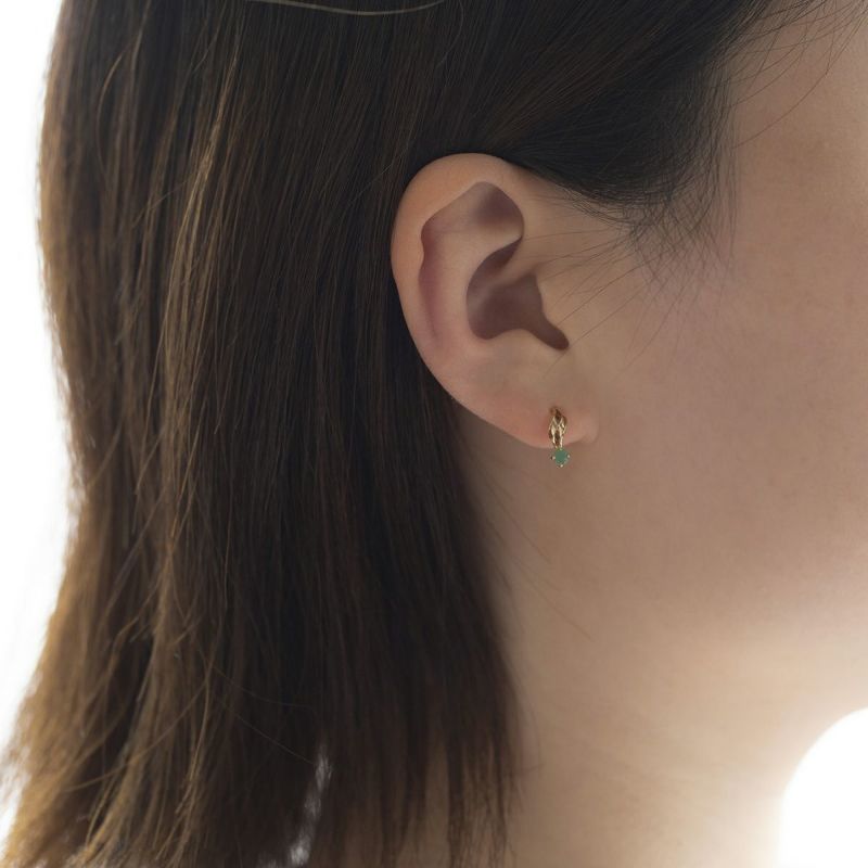 K10 YG エメラルド ピアス 10金 イエローゴールド レディース 5月誕生石 ギフト 誕生日プレゼント 彼女 妻 20代 30代 40代