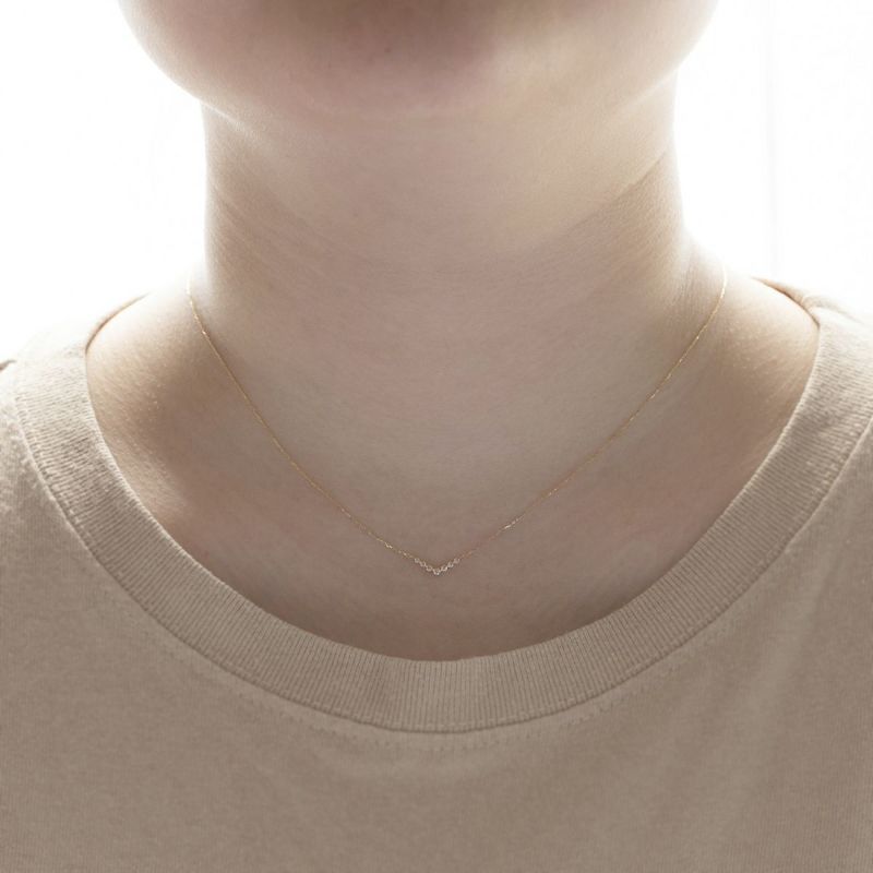 K10 YG ダイヤモンド ネックレス イエローゴールド V字 ダイヤ 10K 10金 レディース 誕生日 4月誕生石 キラキラ 誕生日プレゼント ギフト 妻 彼女