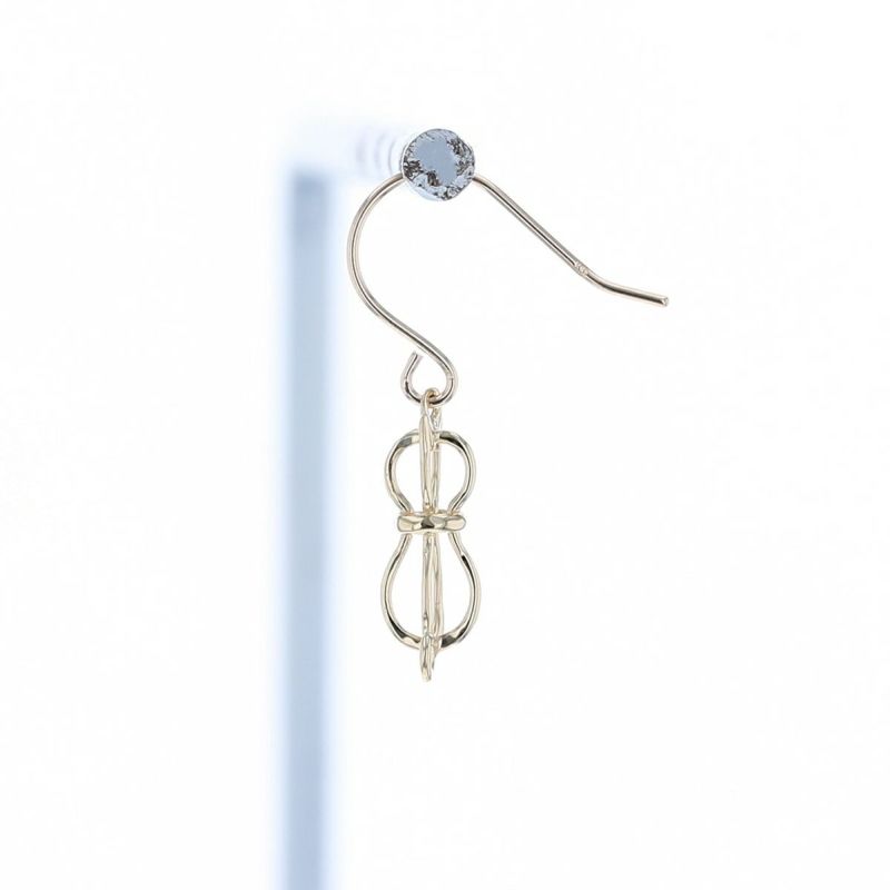 K10 YG フックピアス ピアス 猫 ねこ ネコ レディース 誕生日プレゼント ギフト 10金 彼女 20代 30代 40代 イエローゴールド 猫好き