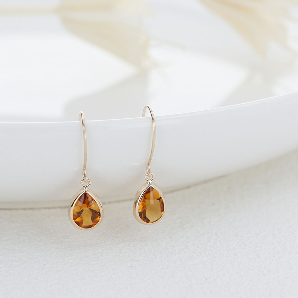 K10 YG シトリン ピアス 揺れる イエローゴールド 11月 誕生石 フック レディース 20代 30代 40代 プレゼント ジプシーピアス 誕生日プレゼント 10金 記念日 おしゃ