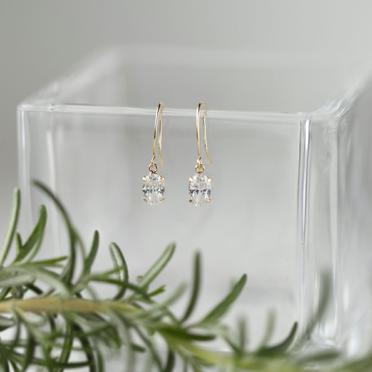 K10 YG キュービックジルコニア ピアス イエローゴールド レディース フック ジプシー ゆれる 10金 CZ プレゼント 誕生日 20代 30代 40代 女性 彼女 ギフト