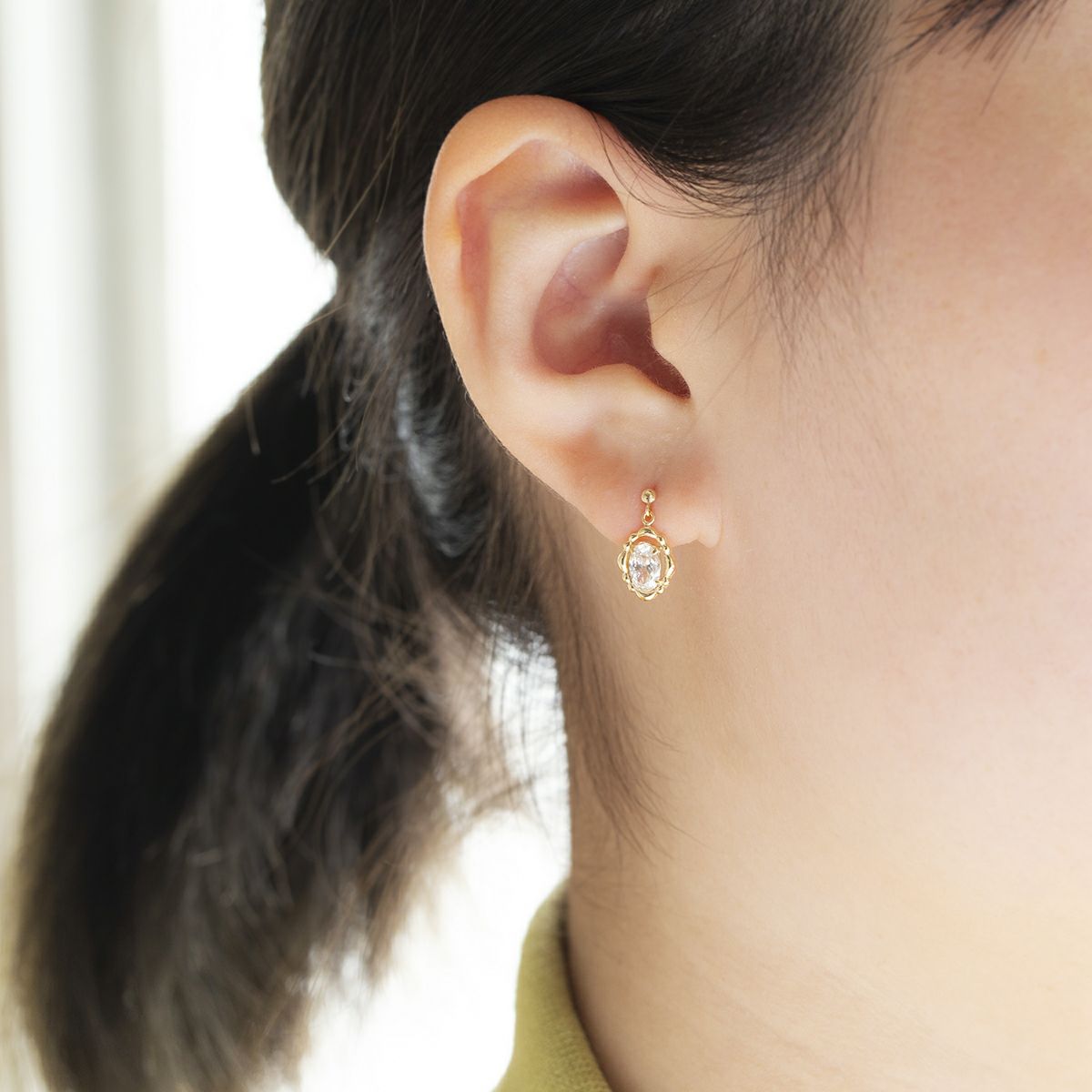 K10 YG キュービックジルコニア ピアス ゴールド イエローゴールド レディース 10金 CZ キュービック 誕生日プレゼント ギフト 20代 30代 40代 女性 彼女 妻 ゆれ