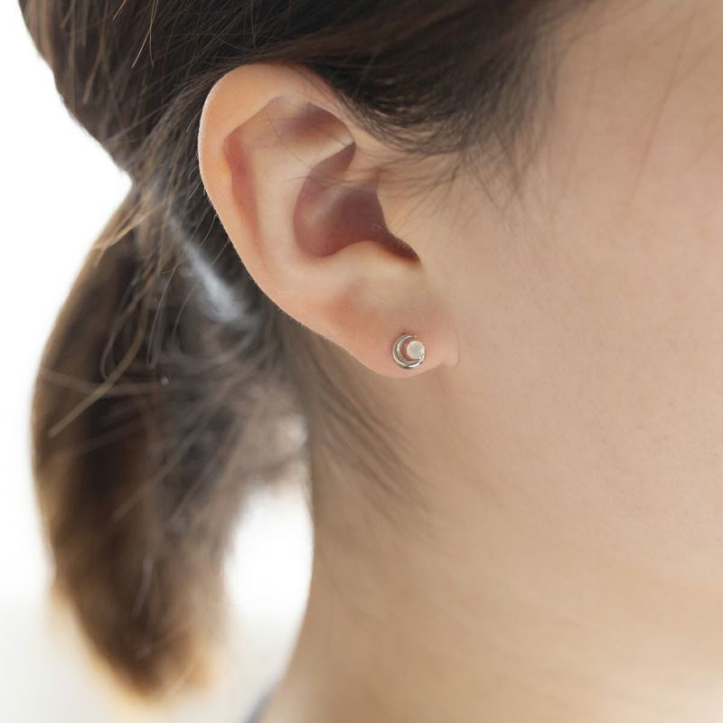 K10 WG ムーンストーン 月 ピアス 三日月 ホワイトゴールド 10金 6月 誕生石 誕生日 プレゼント レディース 20代 30代 40代 10k k10 天然石