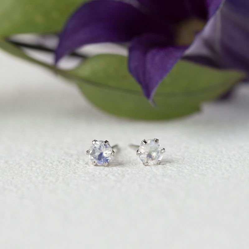 プラチナ ロイヤルブルームーンストーン ピアス PT PT900 6月 誕生石 誕生日 プレゼント レディース 20代 30代 40代 10k k10 天然石