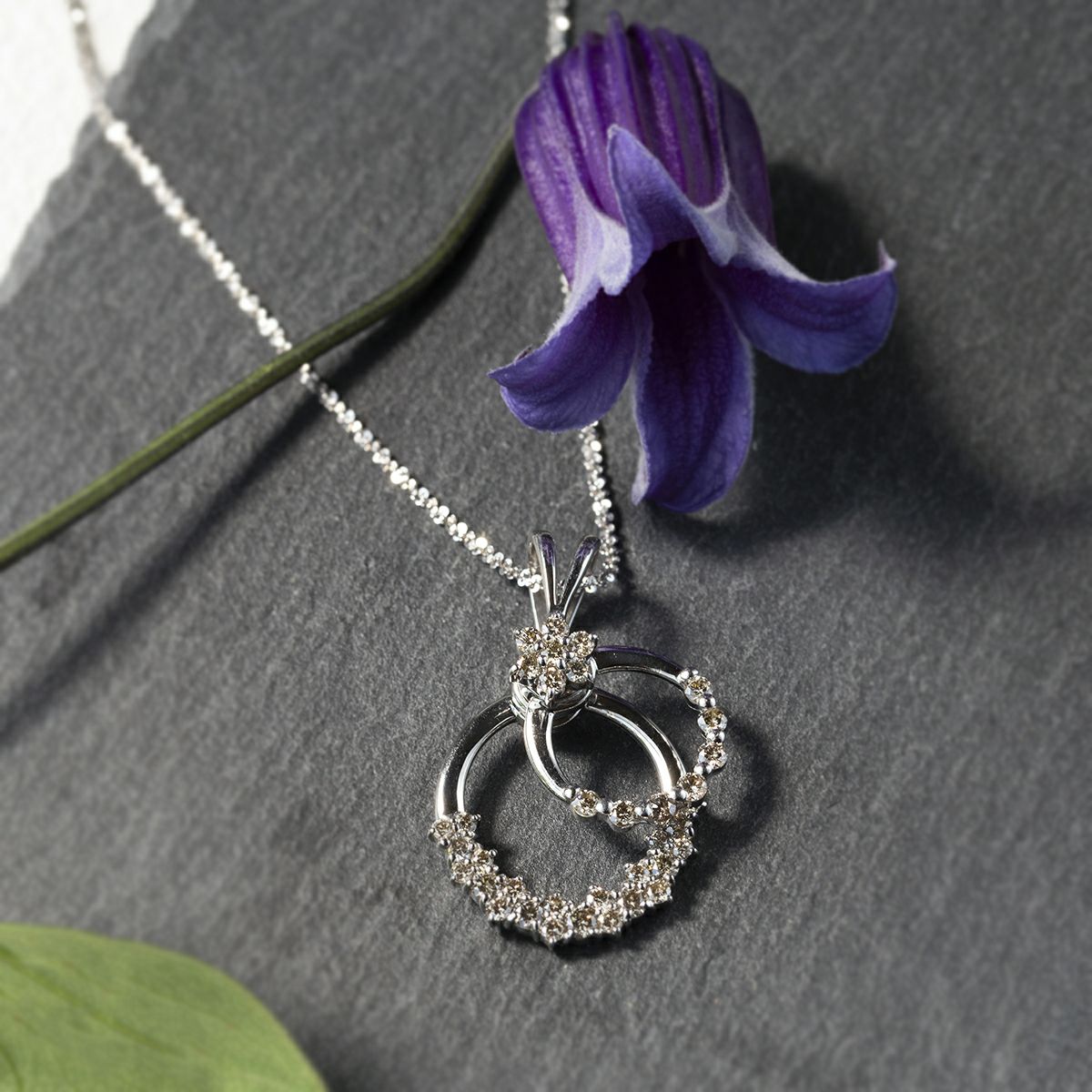 プラチナ ダイヤモンド ネックレス 1ct レディース 30代 40代 50代 妻 女性 結婚記念日 キラキラ スイング