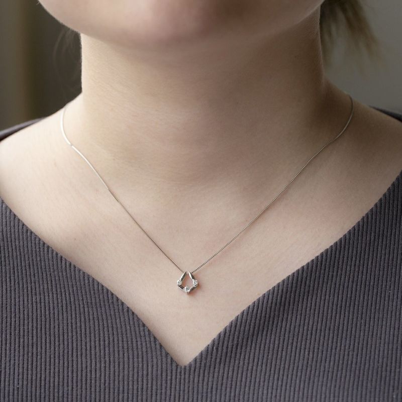 プラチナ ダイヤモンド ネックレス 3ストーン スリーストーン トリロジー レディース 2way 30代 40代 50代 妻 彼女 女性 結婚記念日 キラキラ PT PT950 誕生日プレゼント ギフト