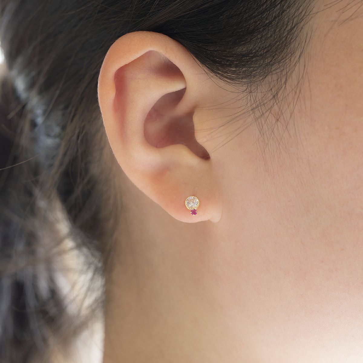 K10 YG ルビー キュービックジルコニア ピアス
