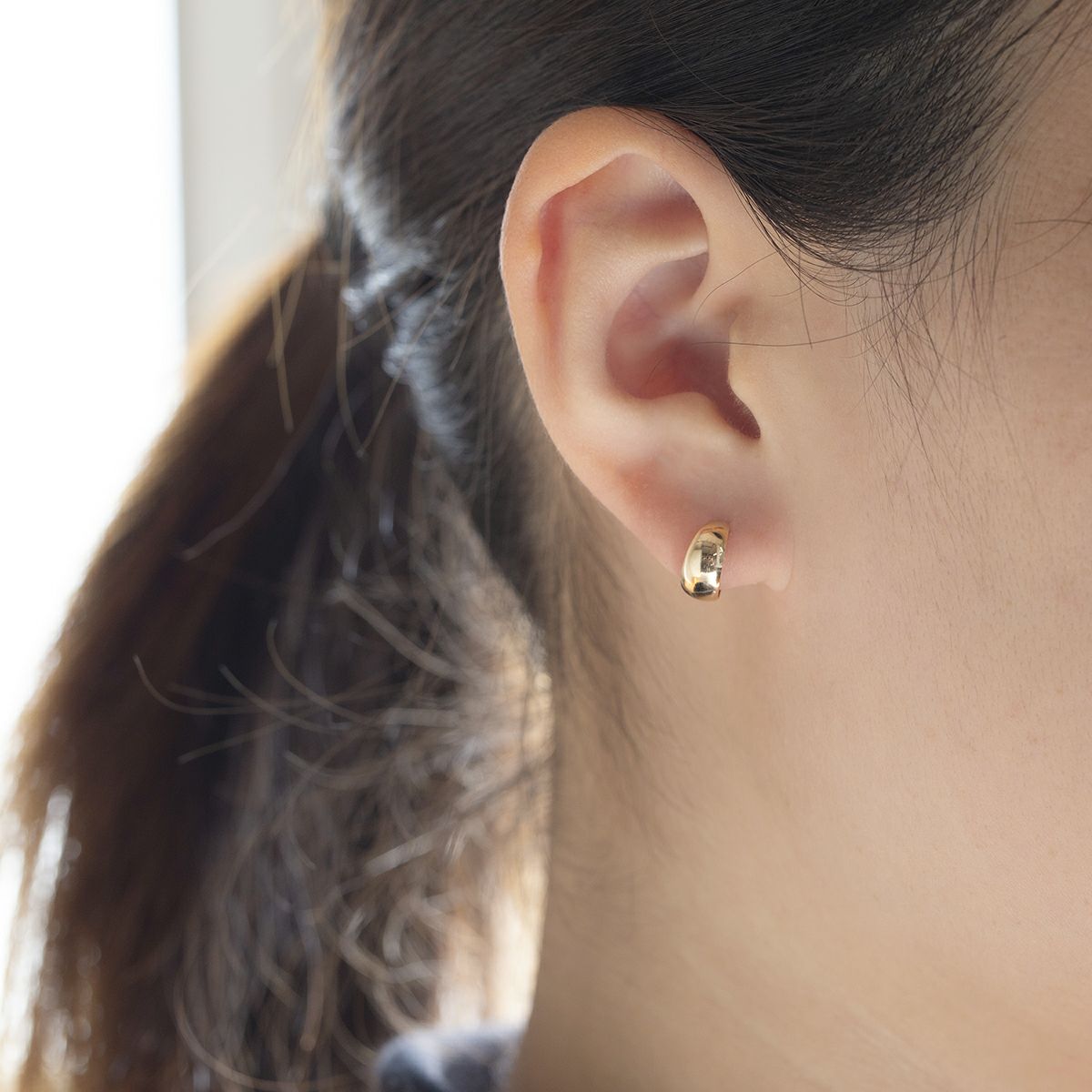 K10 YG フープ ピアス 月甲ピアス フープピアス イエローゴールド レディース 20代 30代 40代 誕生日プレゼント ギフト 女性 彼女 妻 シンプル