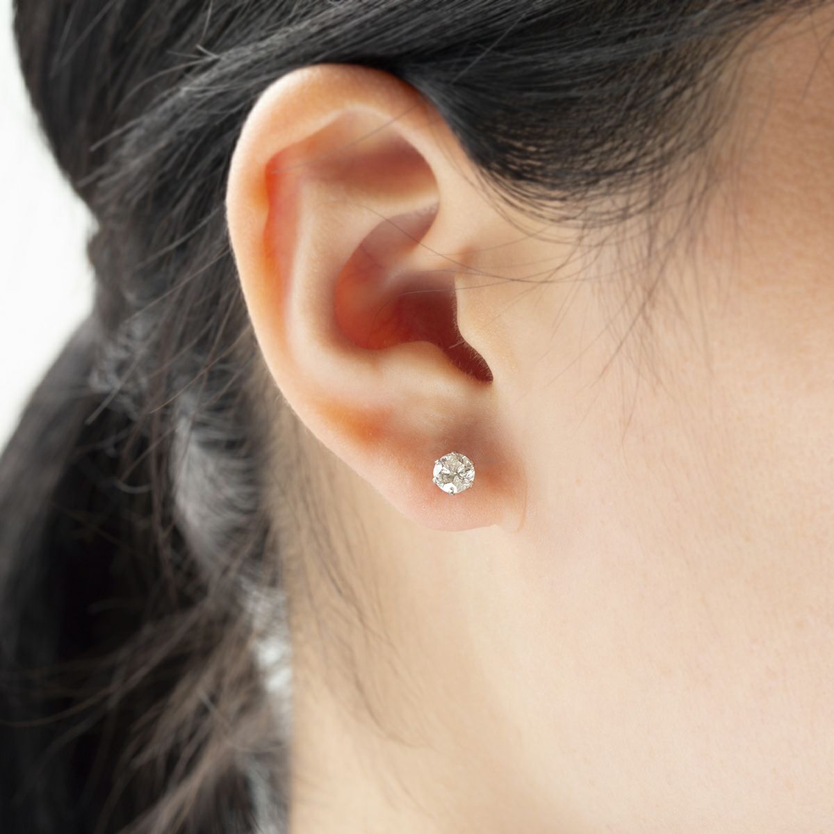 プラチナ 一粒 ダイヤモンド ピアス ダイヤ PT PT900 誕生石 4月 4月誕生石 レディース 彼女 妻 誕生日プレゼント ギフト