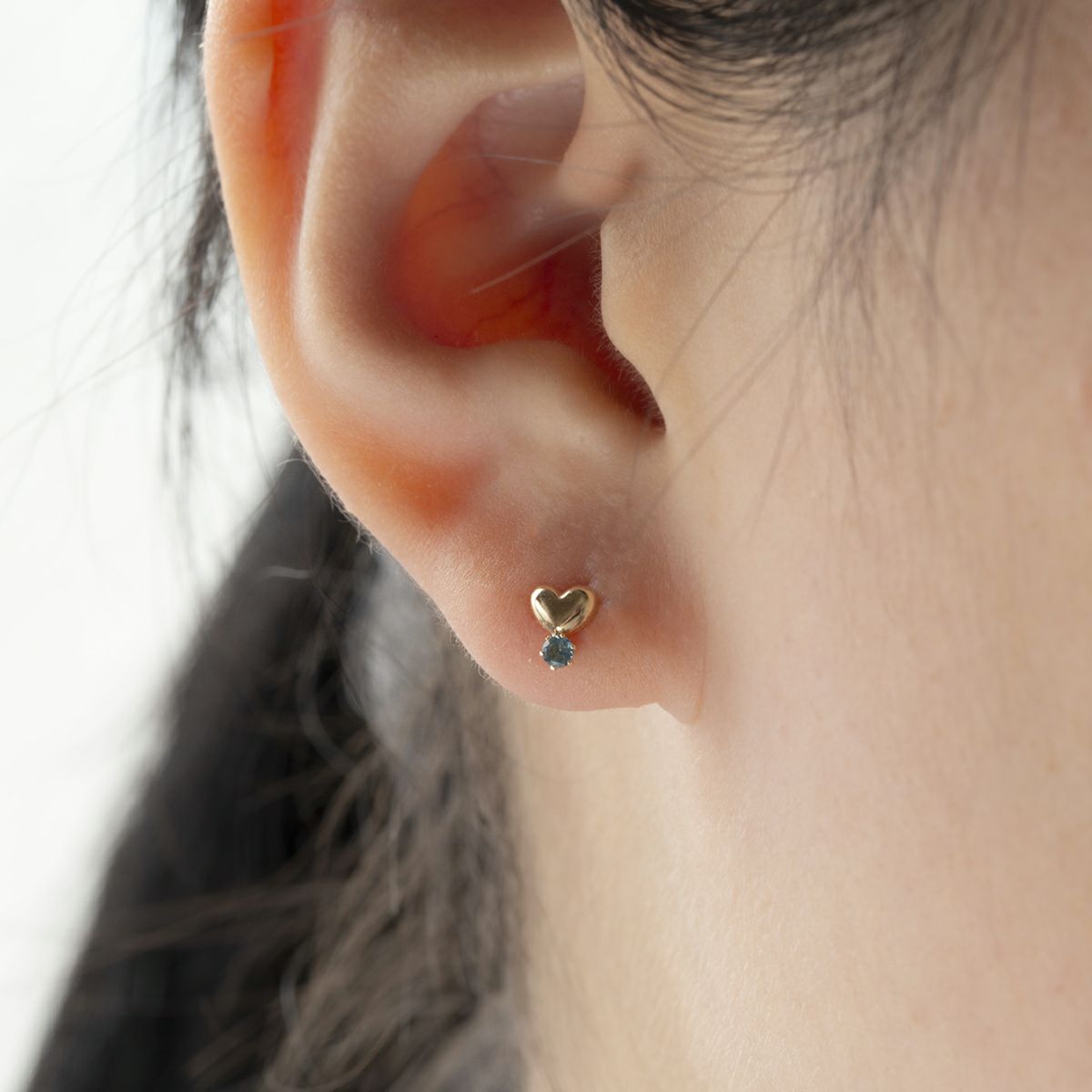 K10 YG ブルートパーズ ピアス ハート イエローゴールド 10金 11月 誕生石 誕生日プレゼント ギフト レディース 20代 30代 40代 10k k10 天然石 かわいい