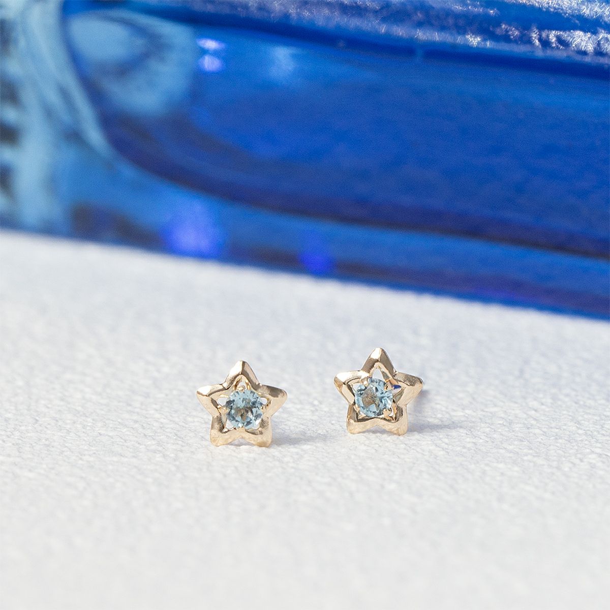 K10 YG ブルートパーズ ピアス 星 スター イエローゴールド 10金 11月 誕生石 誕生日プレゼント ギフト レディース 20代 30代 40代 10k k10 天然石 かわいい
